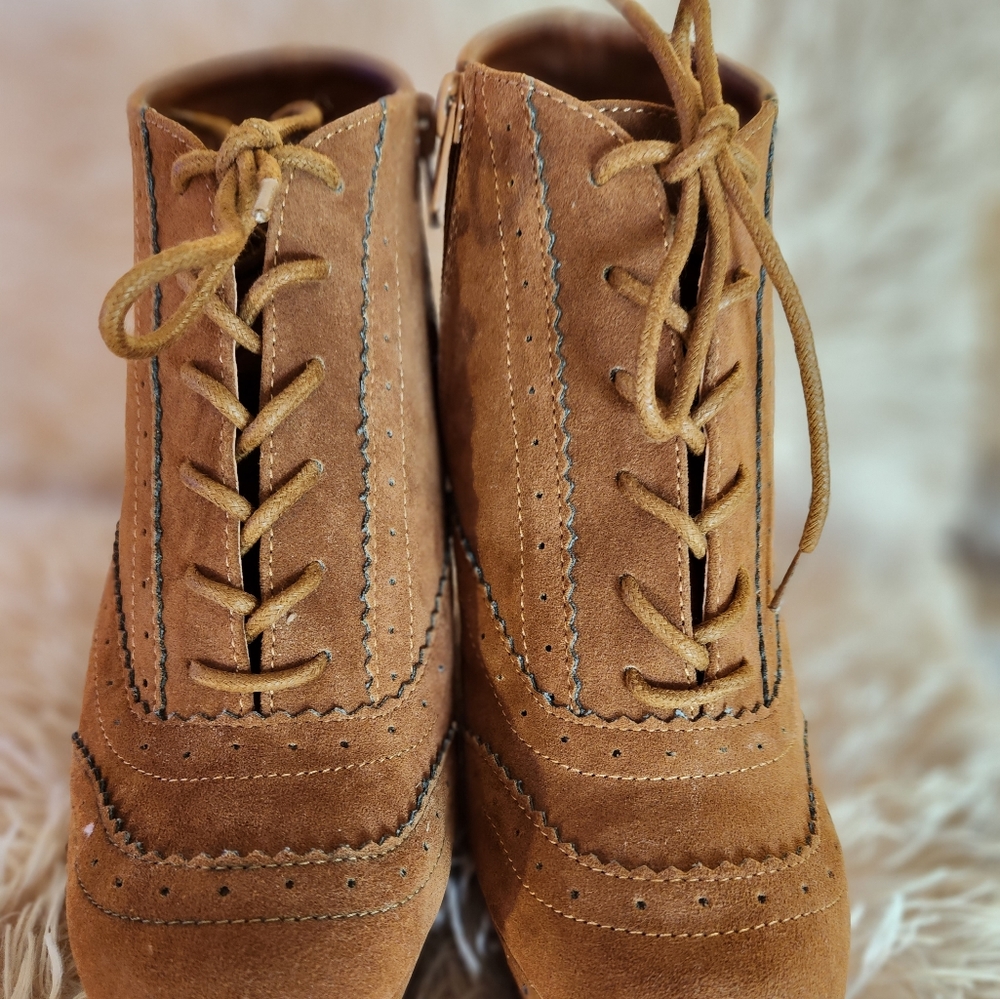 Brand new Brown suede wedges